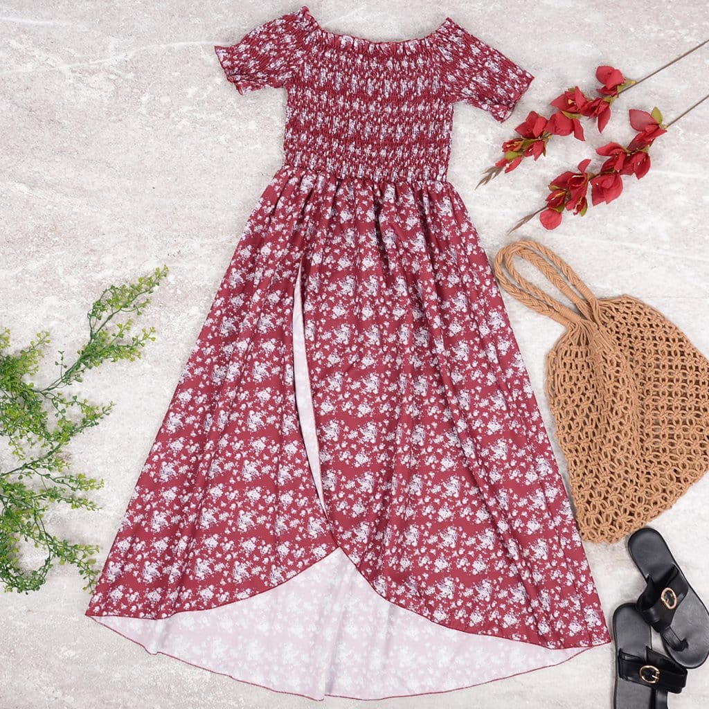 Vestido largo cruzado fruncido con hombros descubiertos