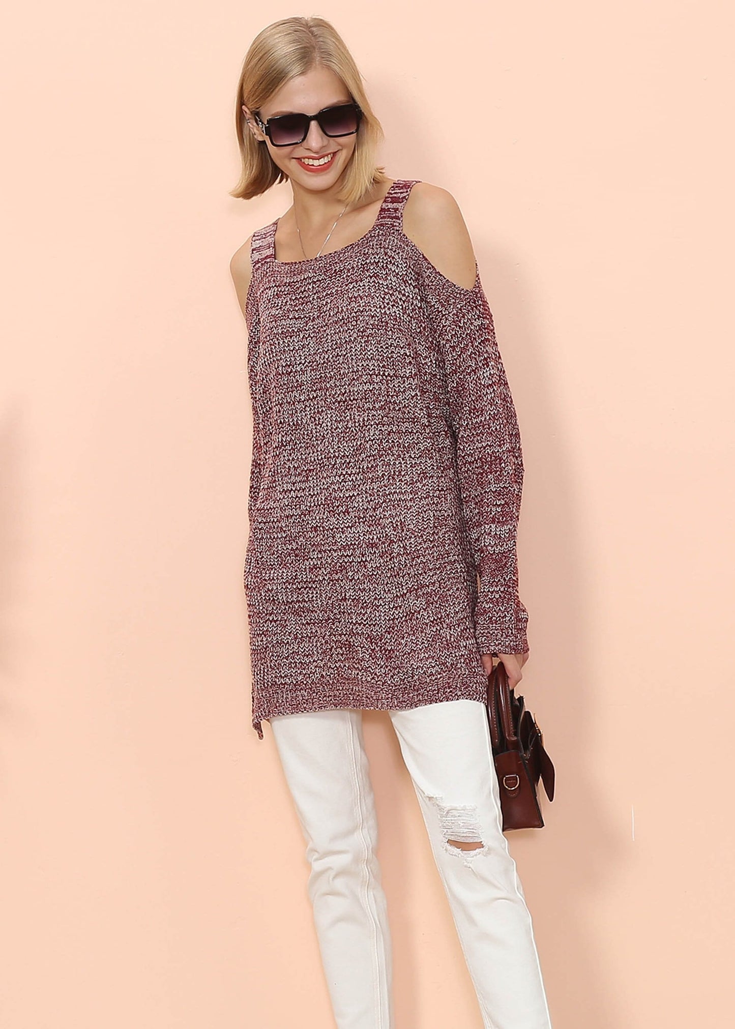 Suéter oversize con hombros descubiertos
