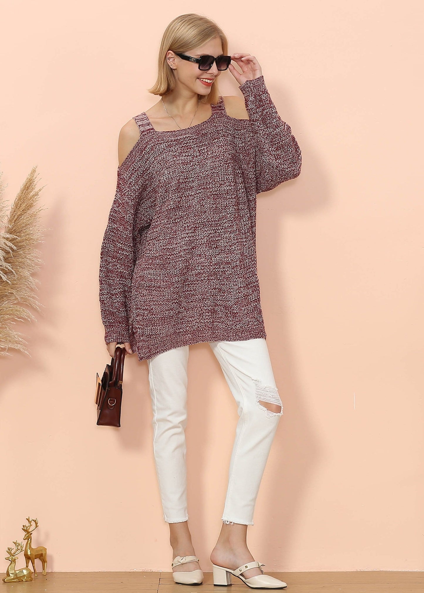 Suéter oversize con hombros descubiertos