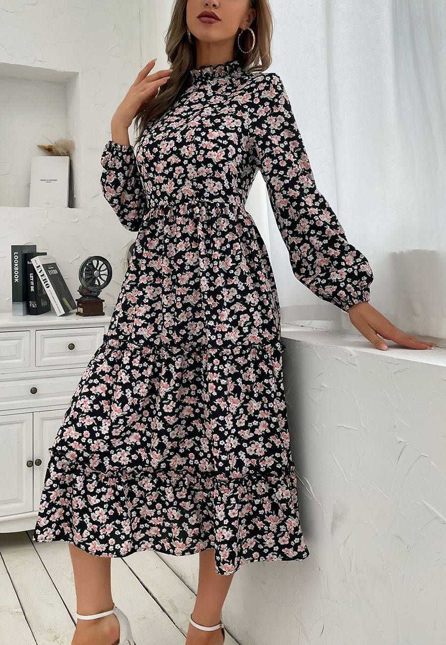 Vestido vintage de cuello alto con volantes