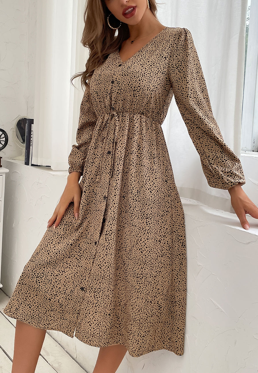 Vestido con botones y estampado de guepardo