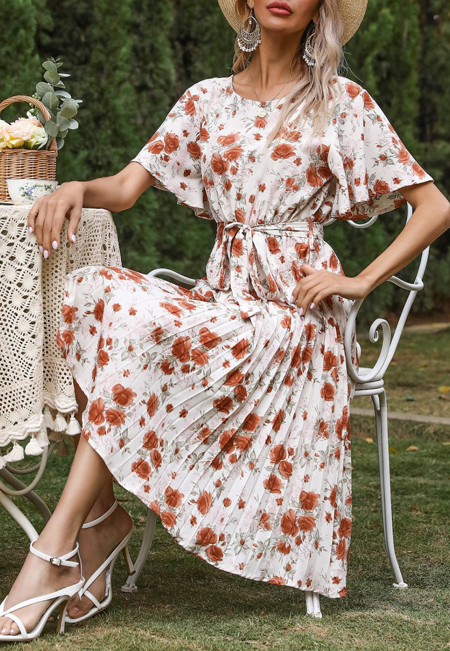 Vestido plisado con flores y cuello redondo