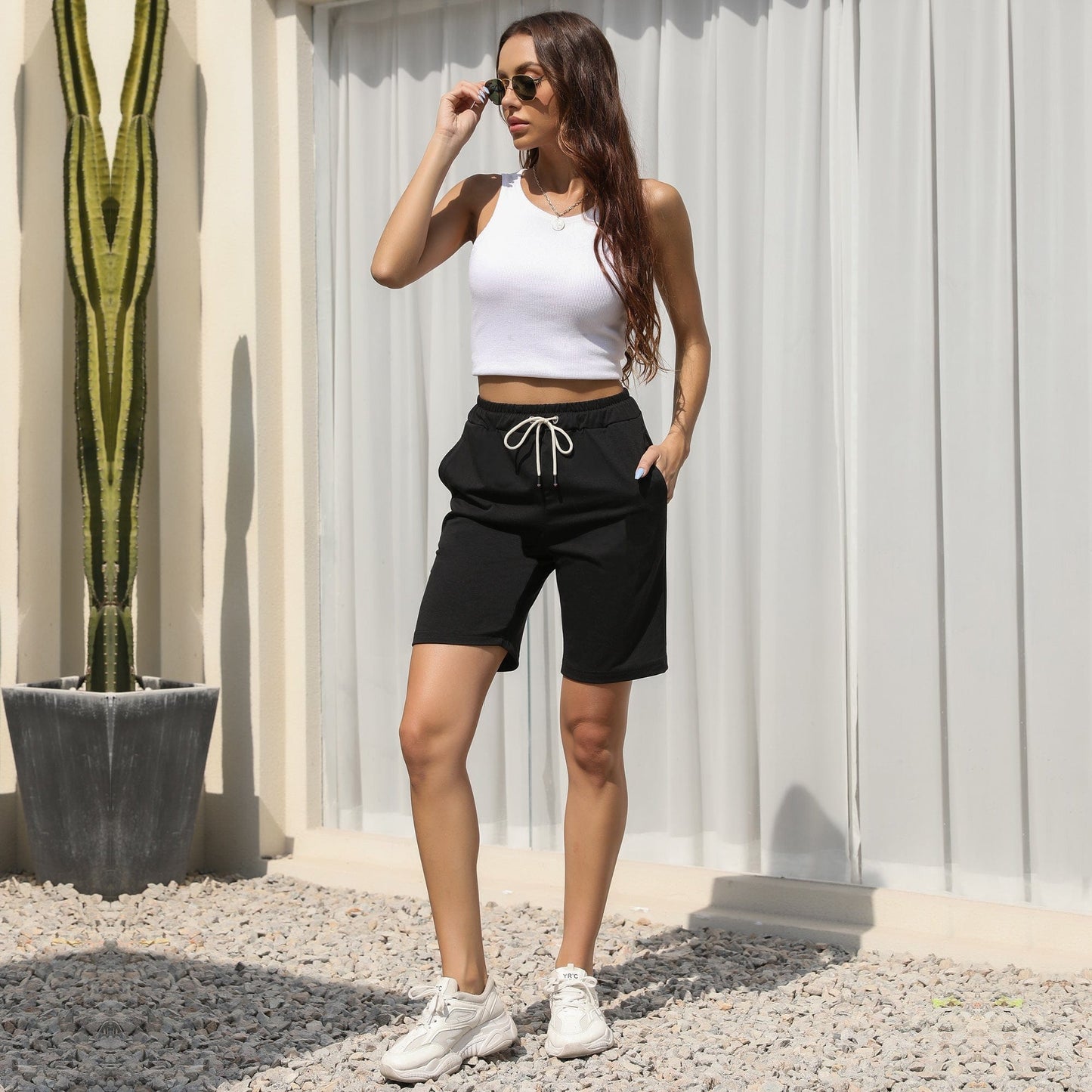 Bermudas con cordón en contraste