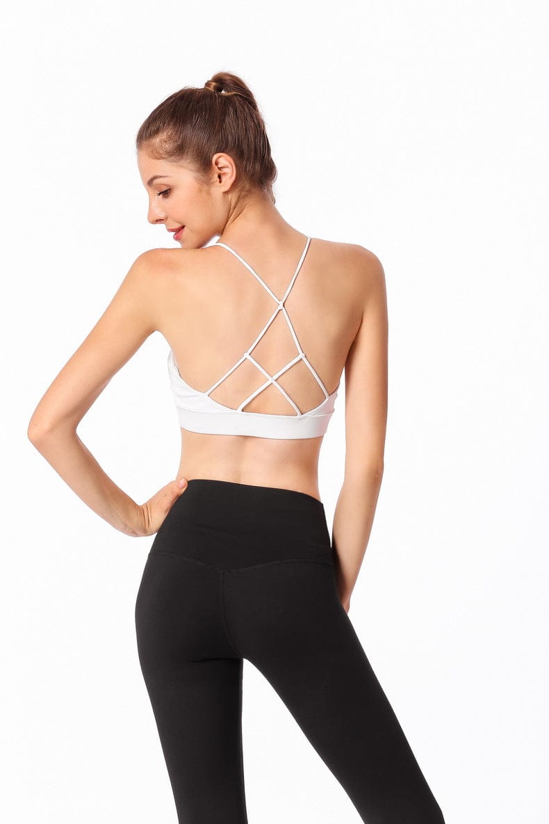 Low Scoop Twist Sports Bra