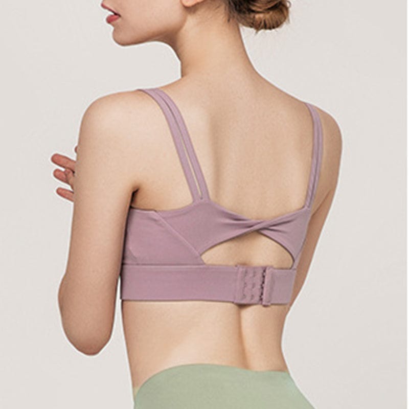 Sujetador deportivo con espalda torcida y doble tirante