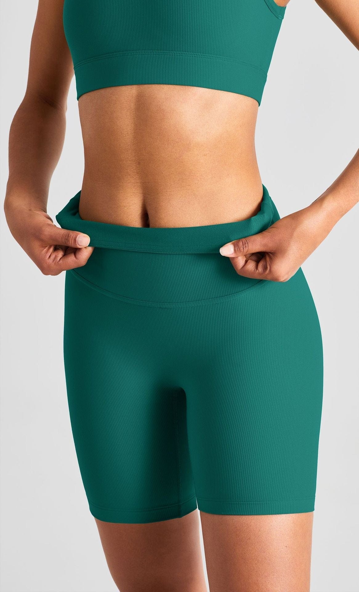 Pantalones cortos de ciclista de longitud media