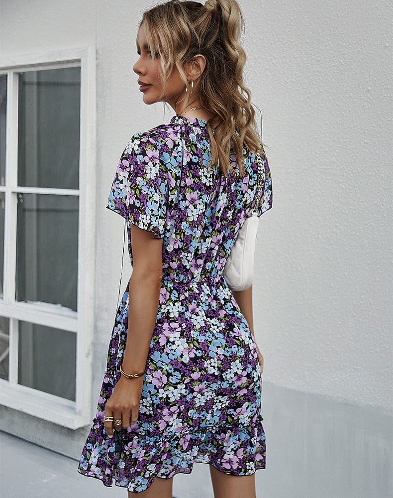 Vestido con cuello anudado y mangas abullonadas
