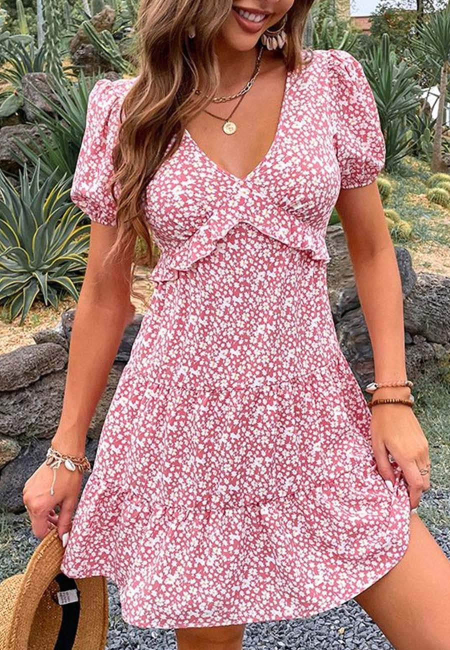 Vestido con volantes y mangas abullonadas