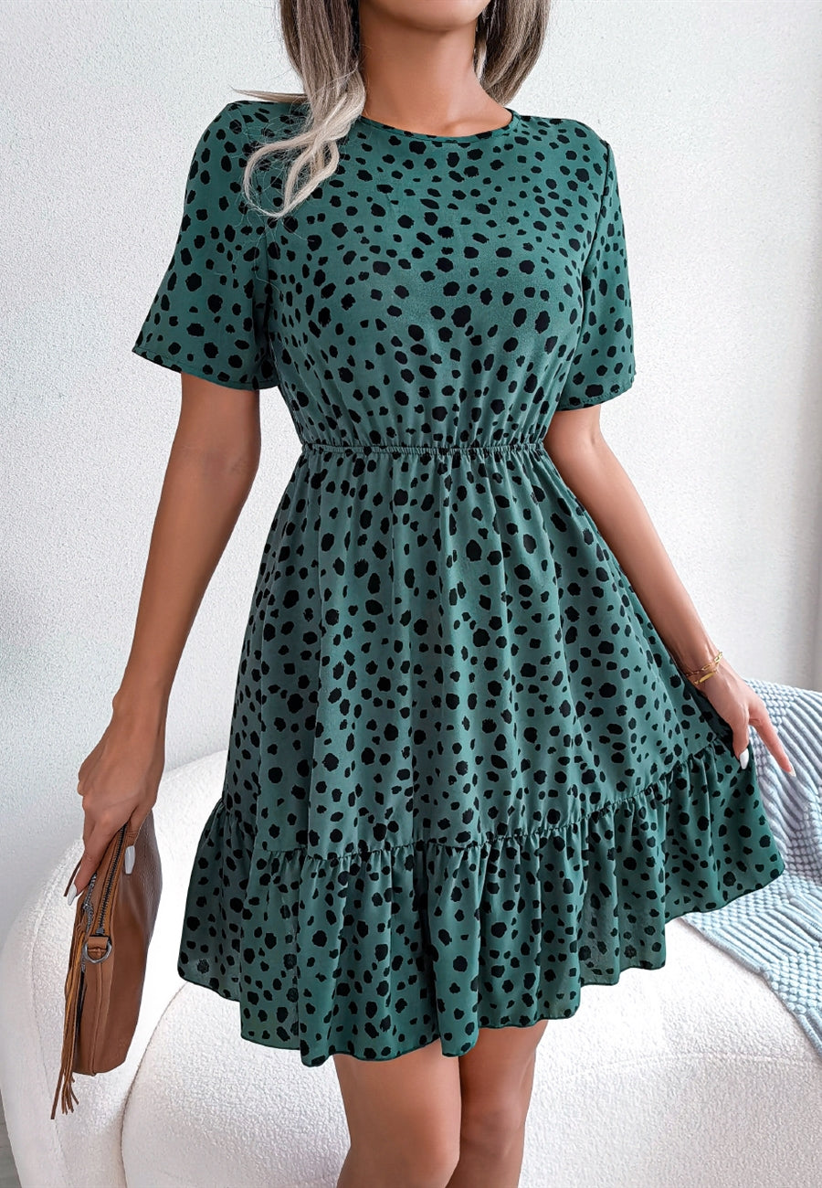 Vestido con dobladillo con volantes y estampado animal