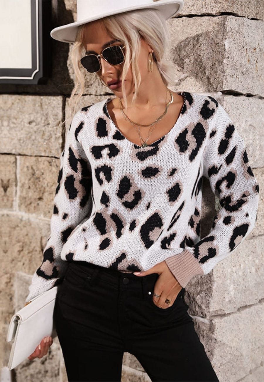 Suéter con textura peluda y estampado de leopardo