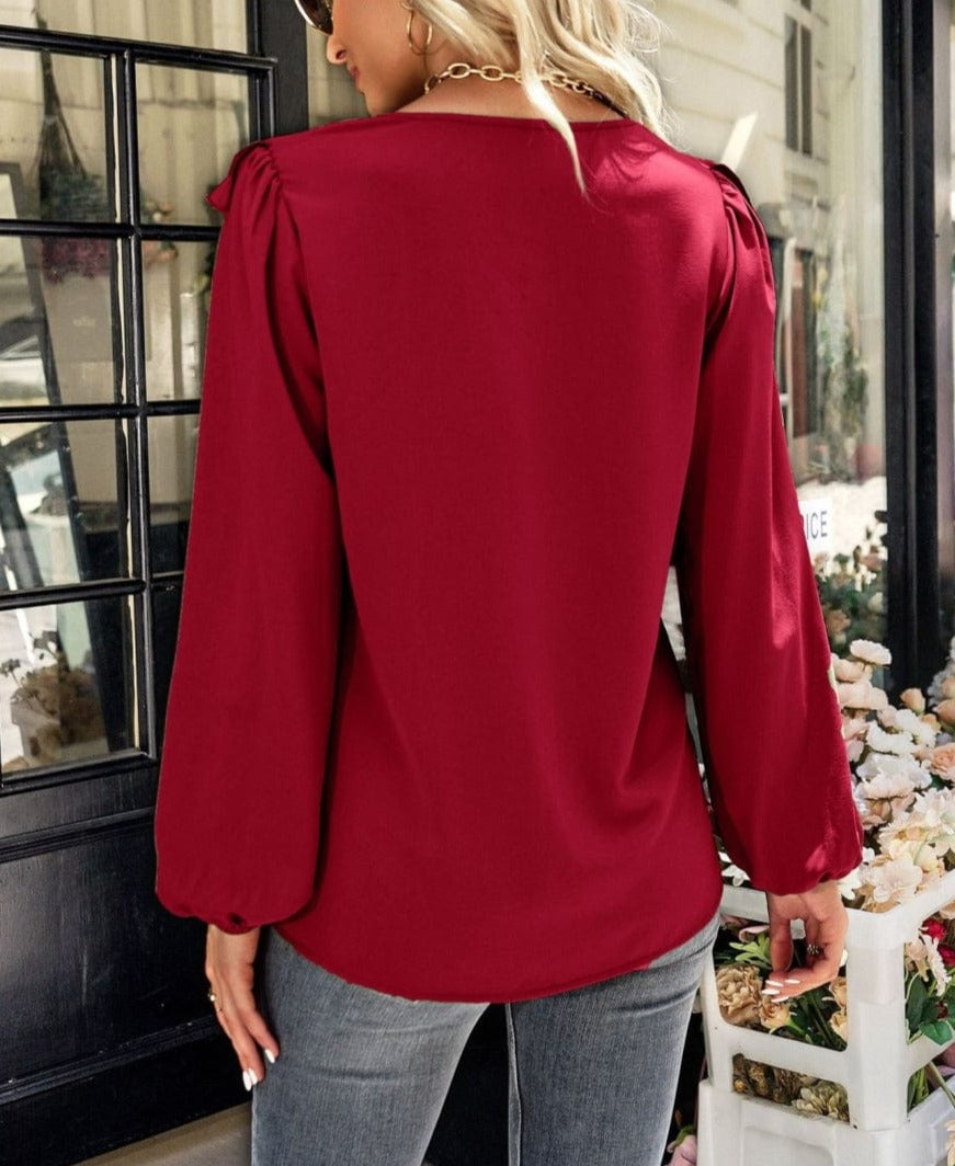 Blusa vintage con volantes en la parte delantera