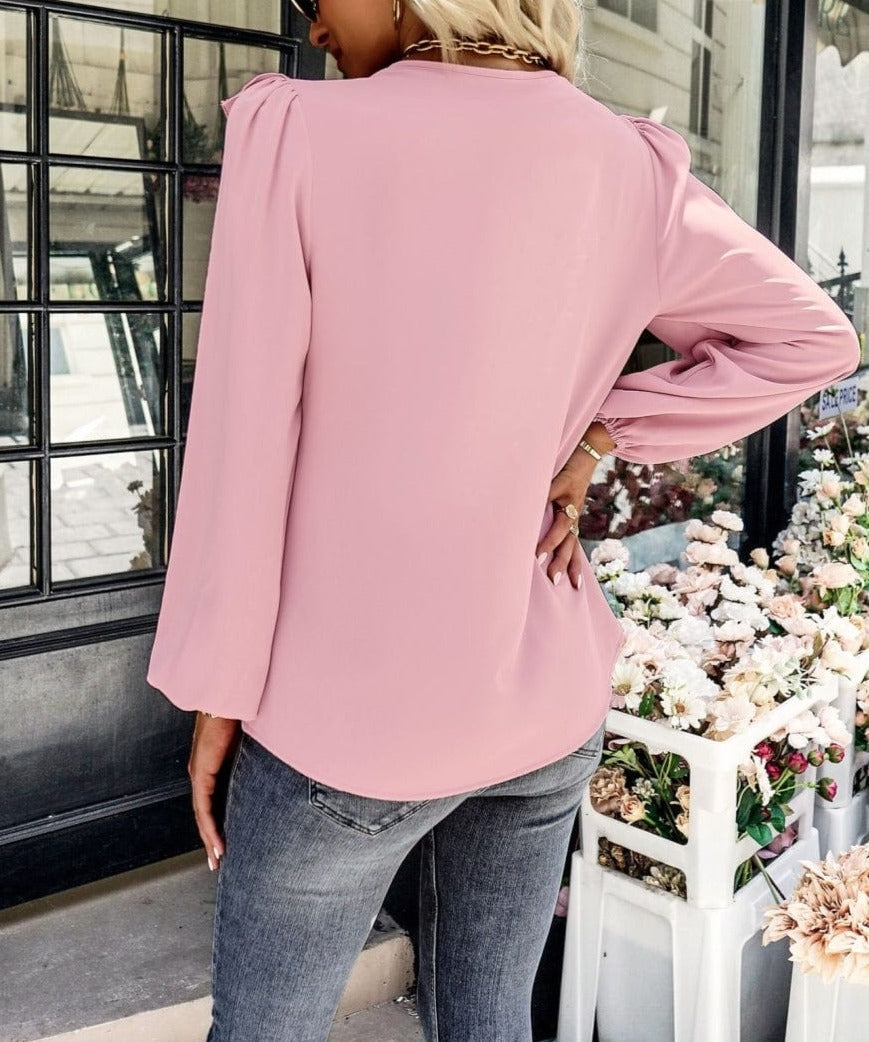 Blusa vintage con volantes en la parte delantera