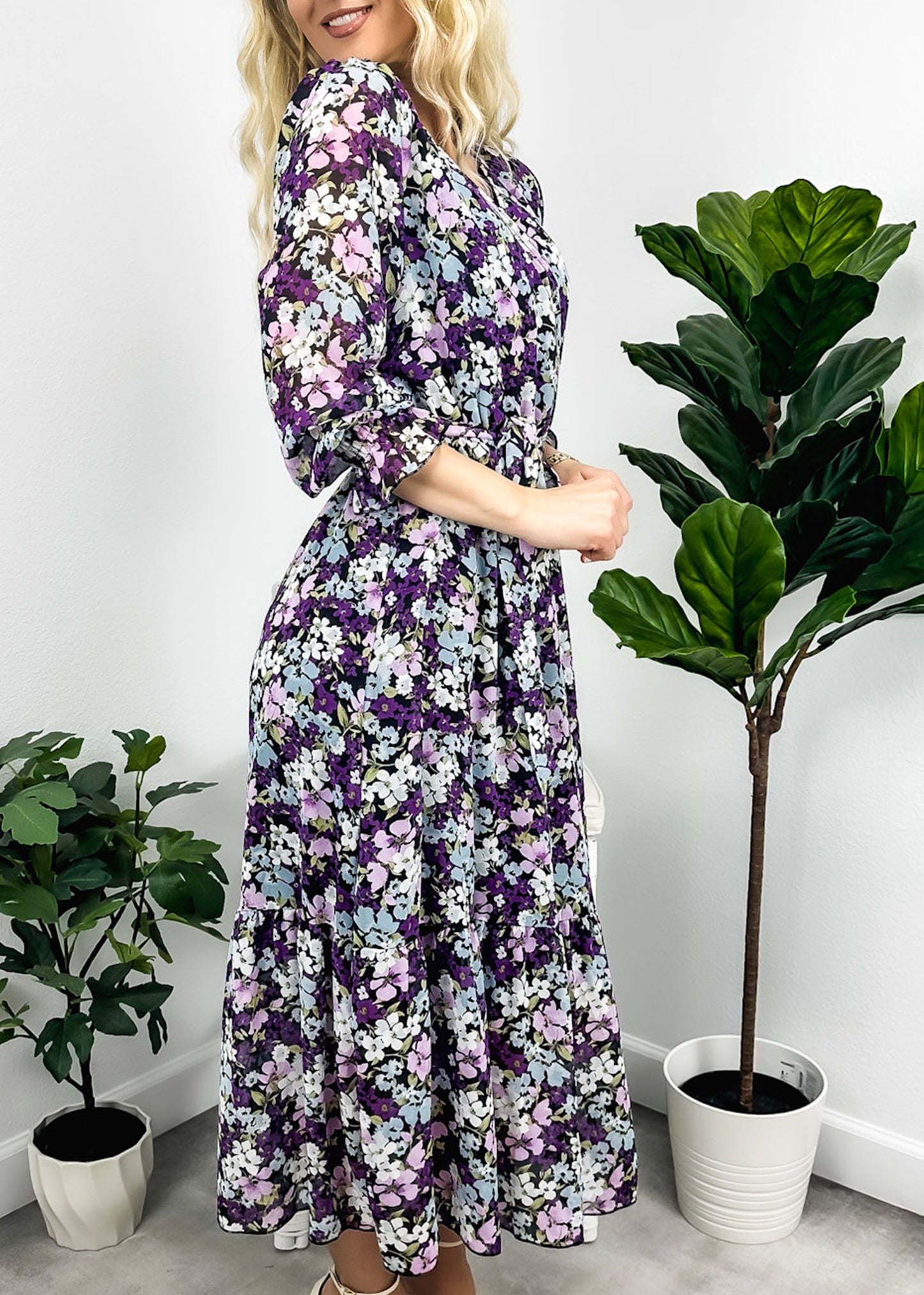 Vestido cruzado ligero con estampado floral