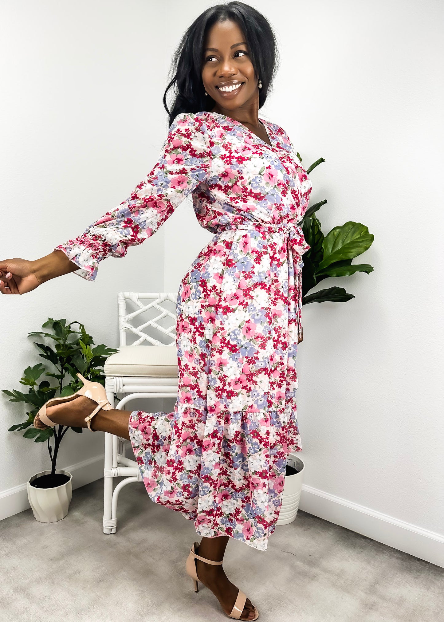 Vestido cruzado ligero con estampado floral