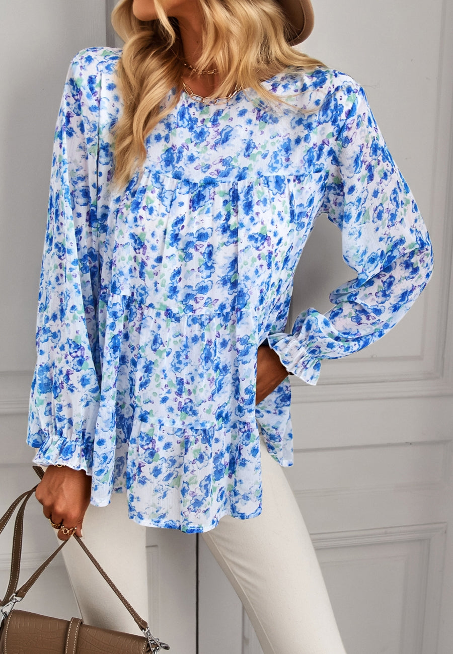 Blusa estampada con cuello redondo y capas