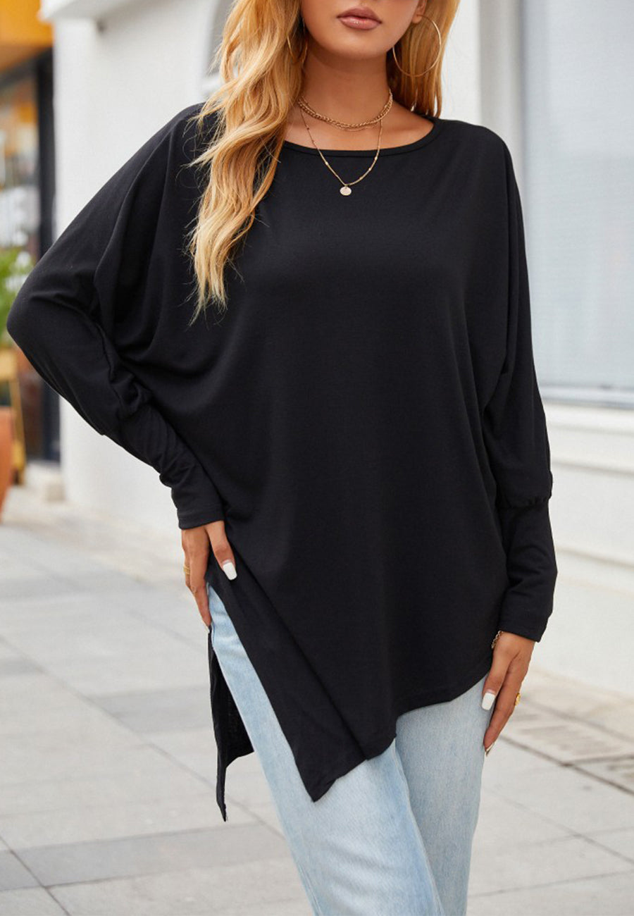 Blusa con abertura lateral y dobladillo asimétrico