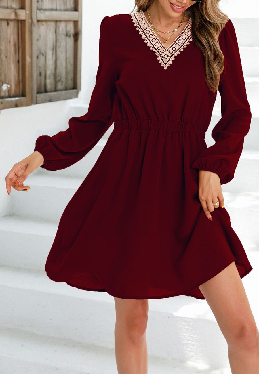 Vestido con escote en V y ribete de crochet
