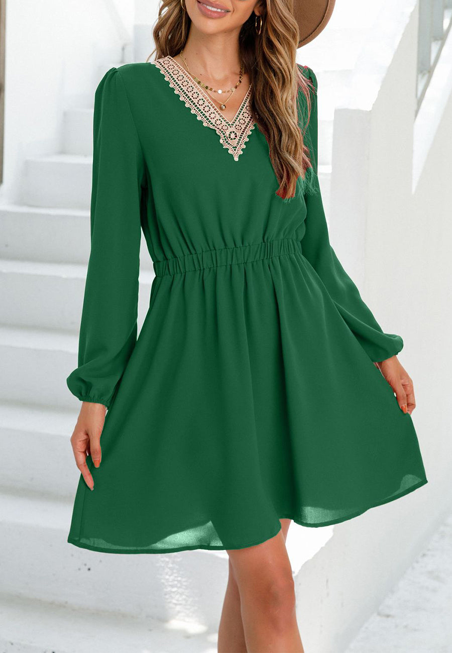 Vestido con escote en V y ribete de crochet