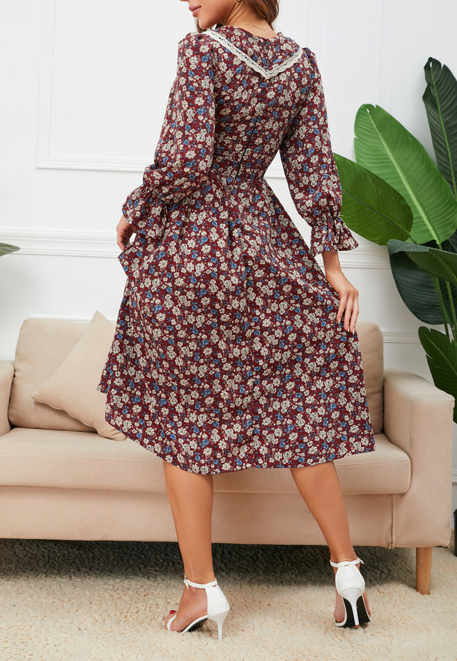 Vestido floral con cuello con ribete de encaje