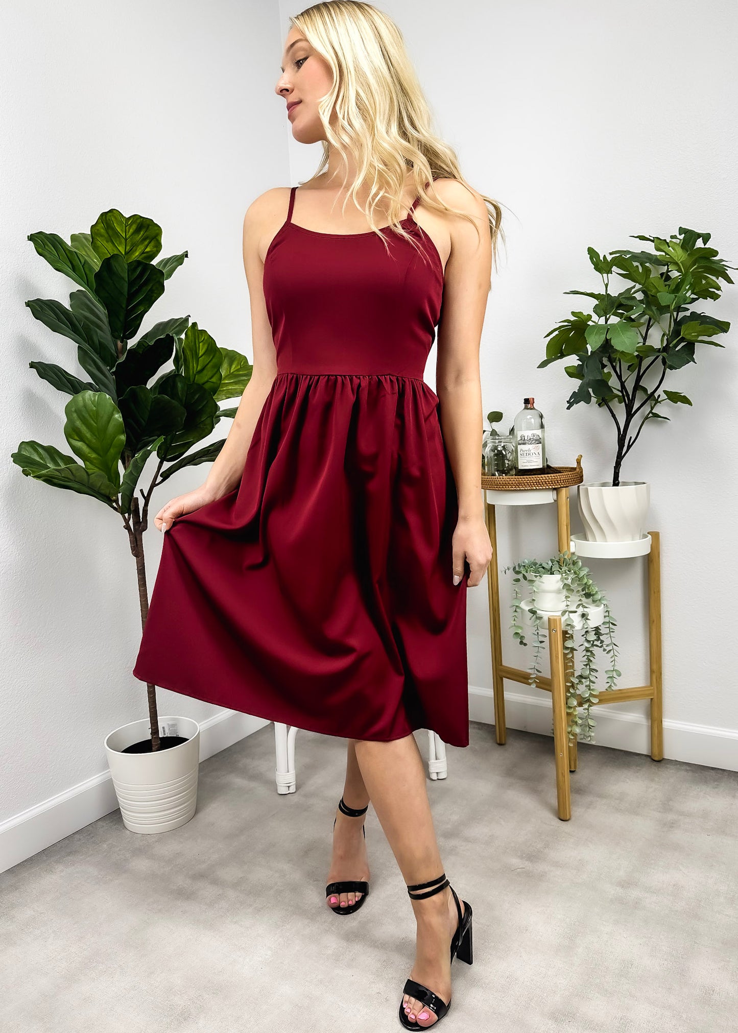 Vestido básico de color liso