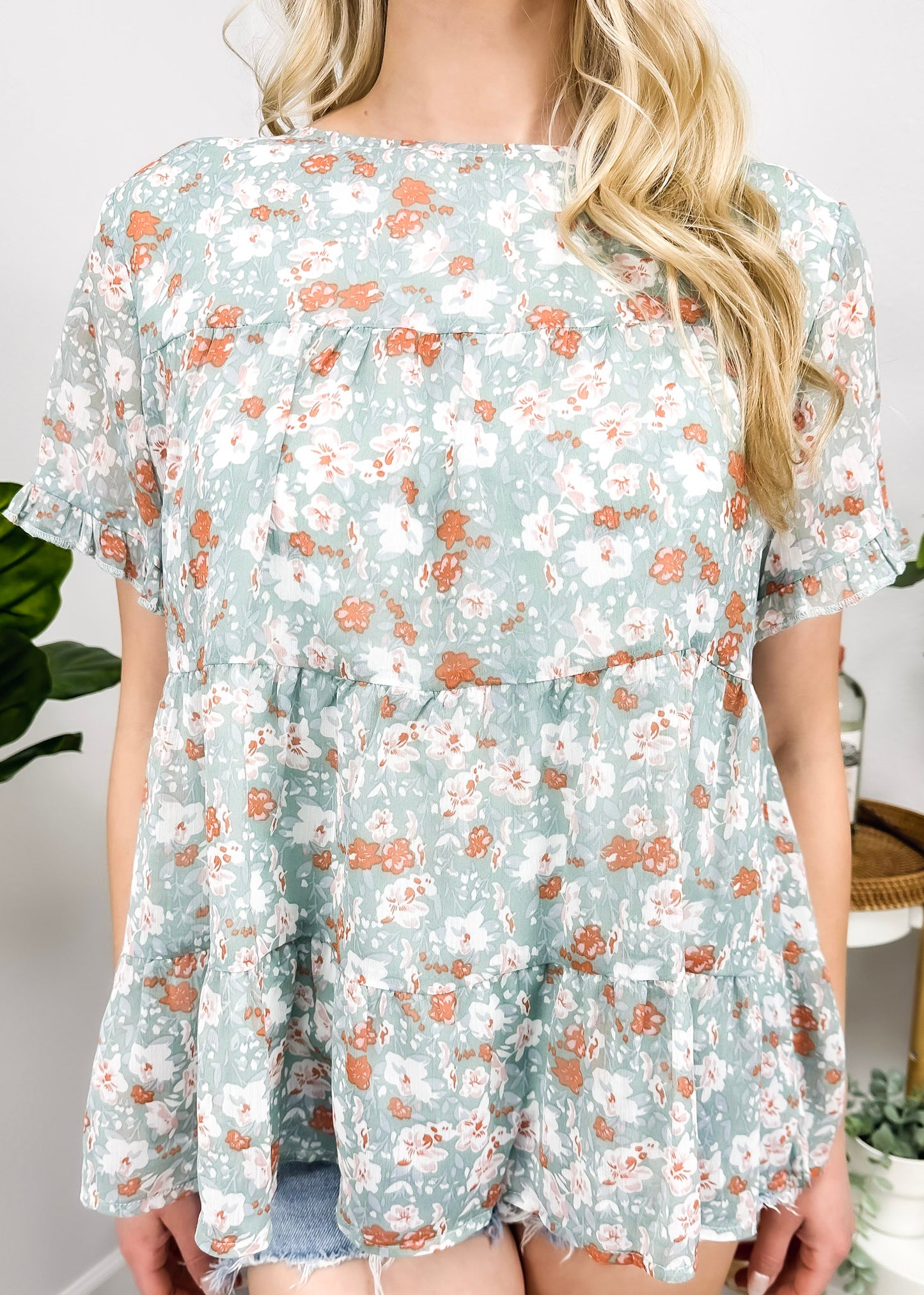 Short Sleeve Tiered Blouse