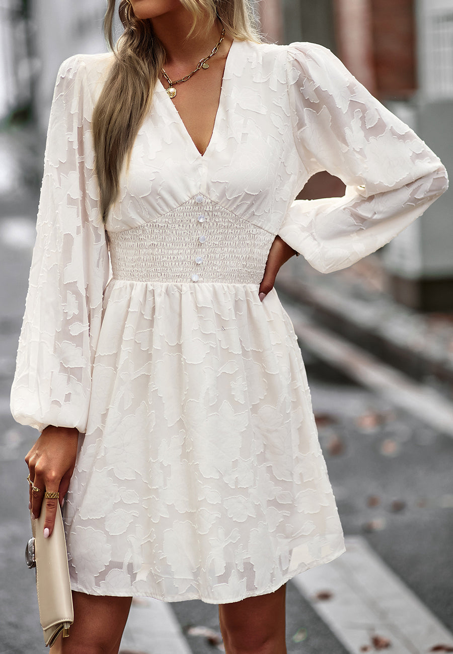 Vestido con botones en la cintura