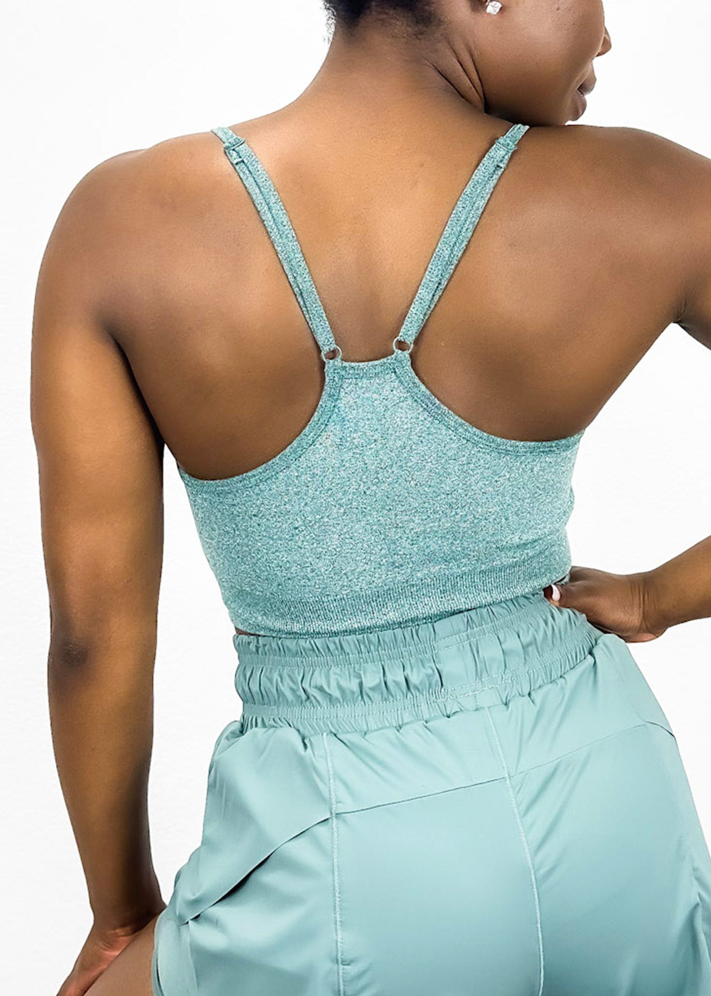 Sujetador deportivo clásico con escote redondo