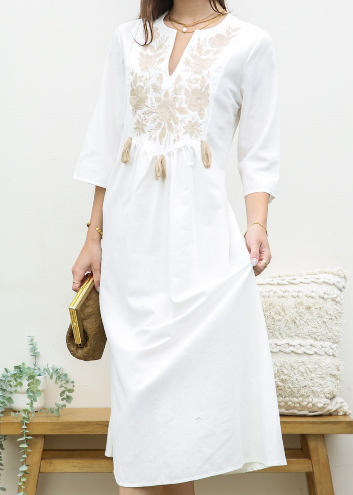 Lace Detail Kaftan Dress