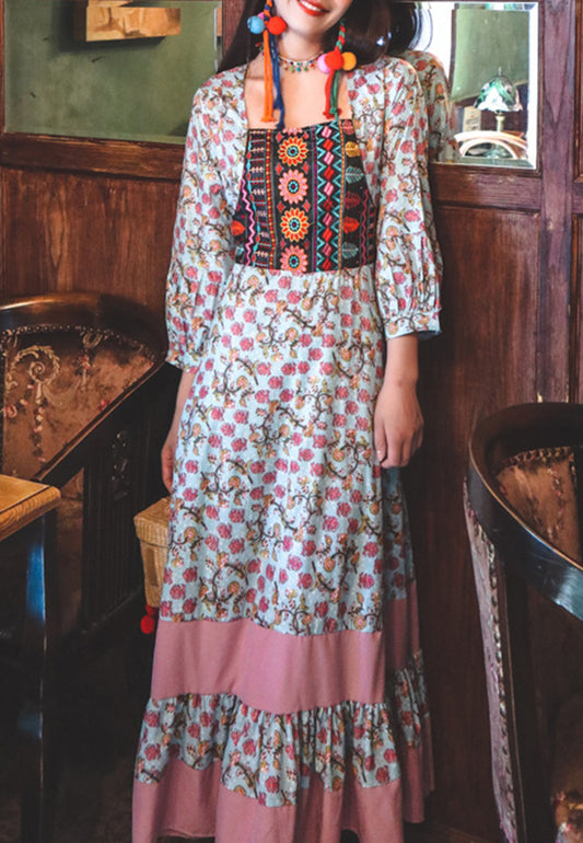 Straight Neck Contrast Print Dress