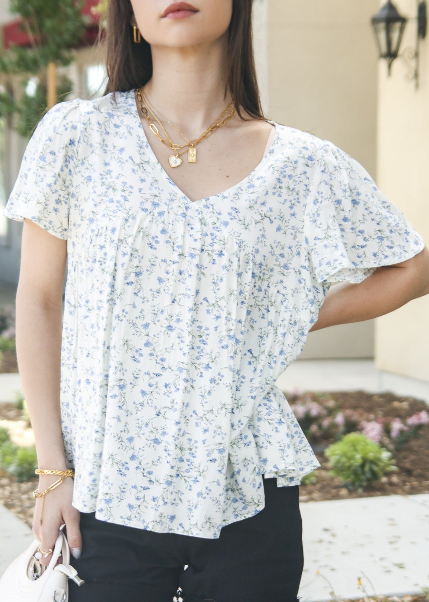 Blusa ligera con estampado floral