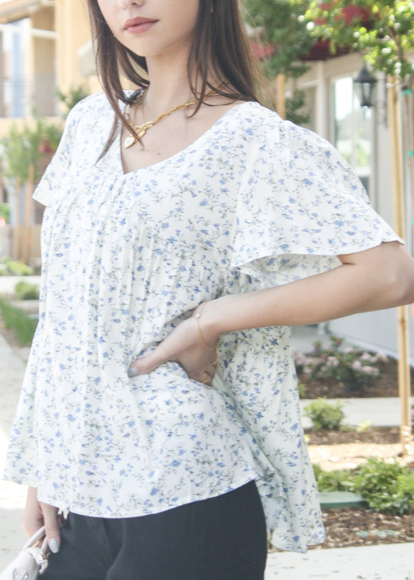 Blusa ligera con estampado floral