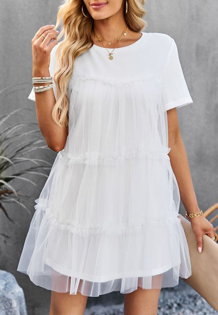 Vestido de tul con cuello redondo