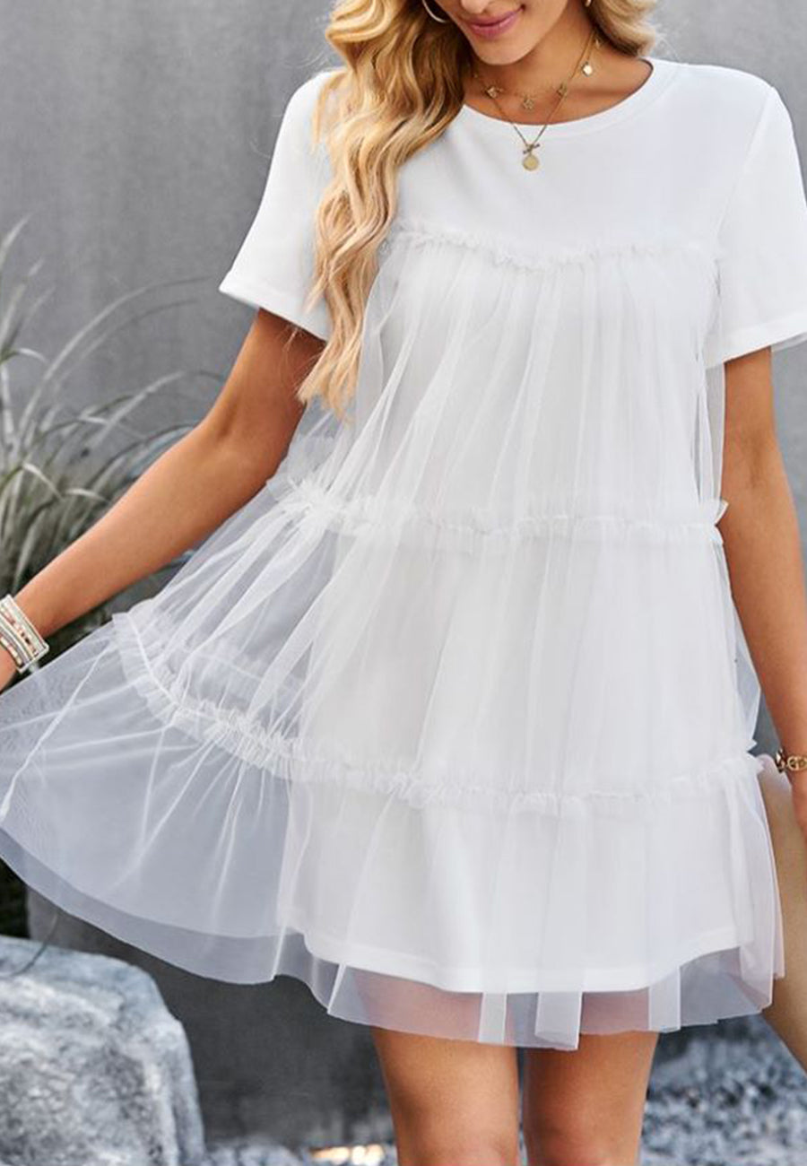 Vestido de tul con cuello redondo