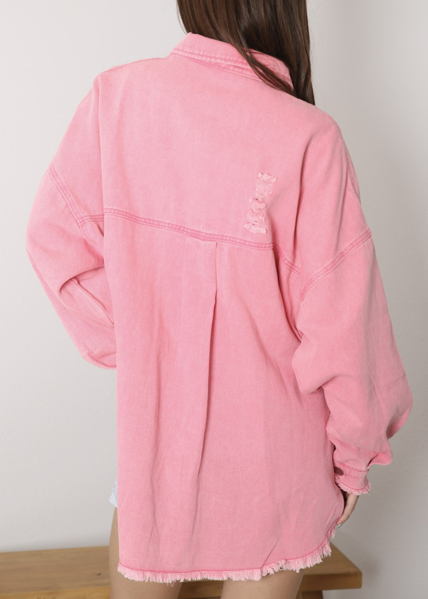 Chaqueta de mezclilla desgastada