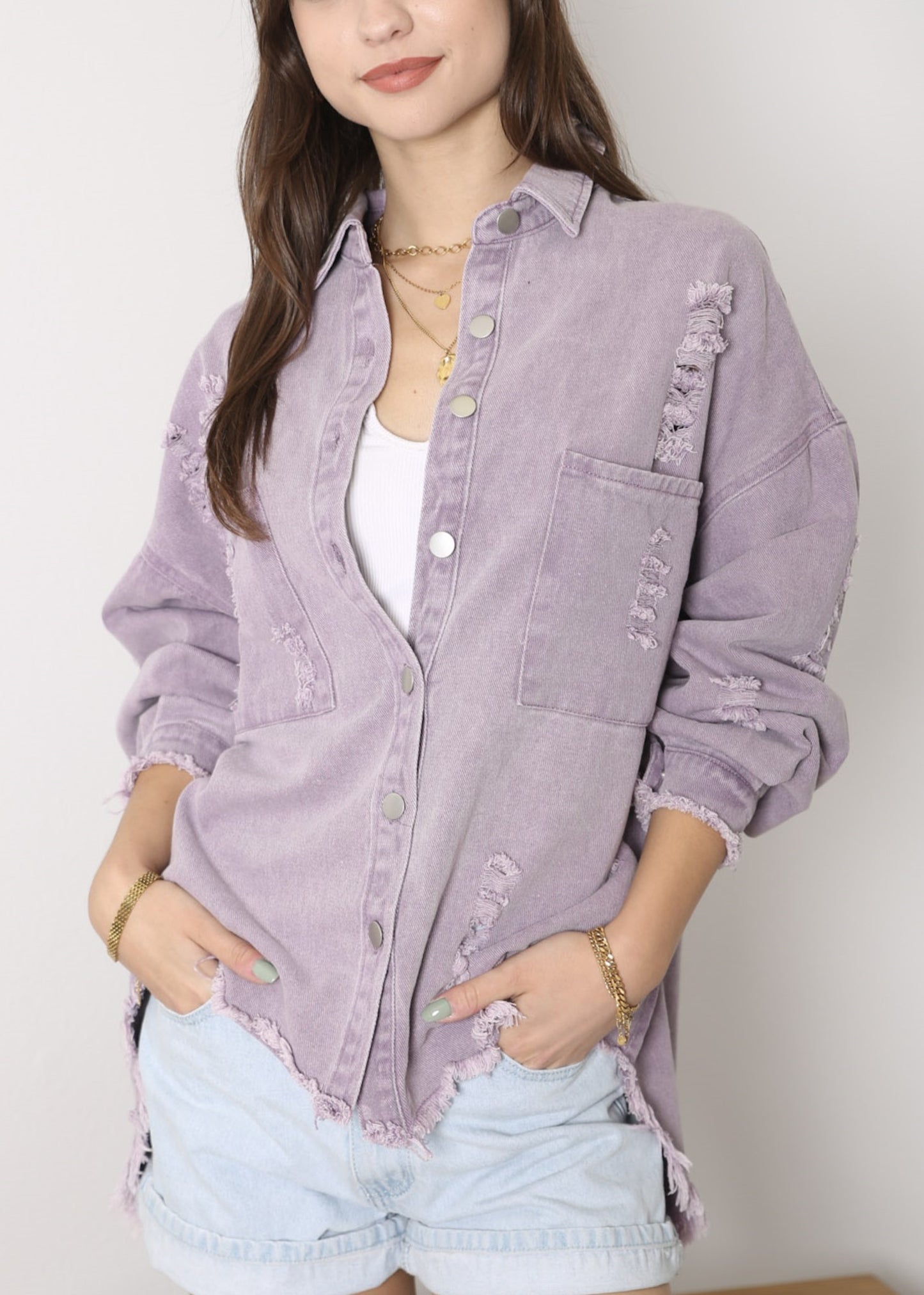 Chaqueta de mezclilla desgastada