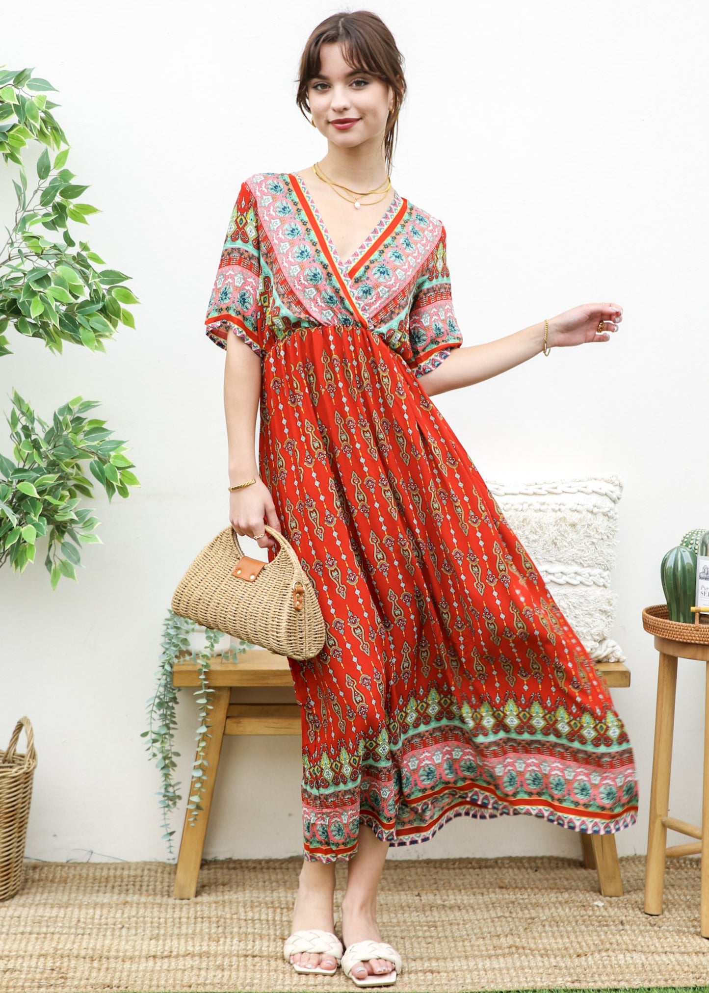 Vestido largo bohemio con escote cruzado