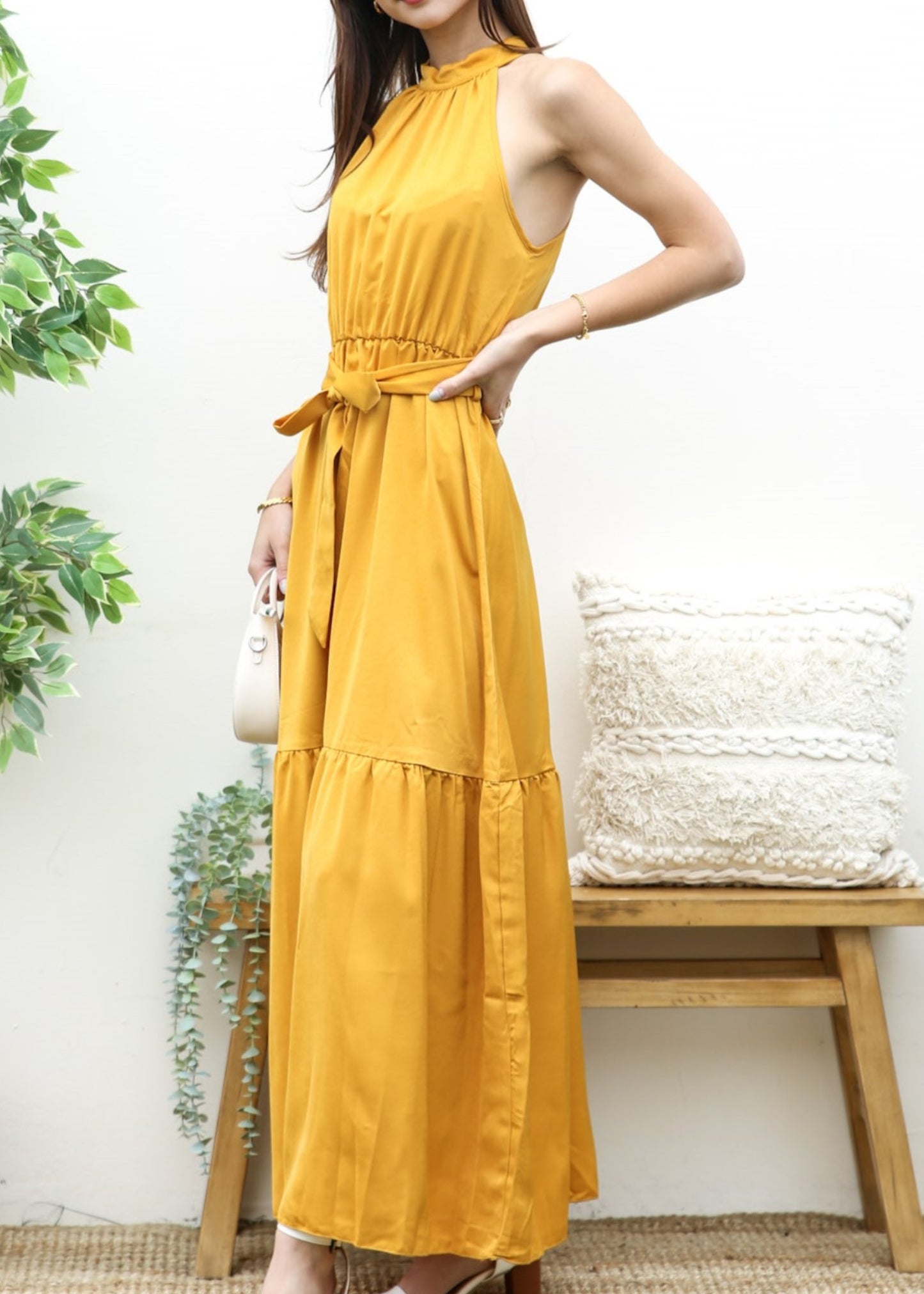 Halter Neck Classic Maxi Dress
