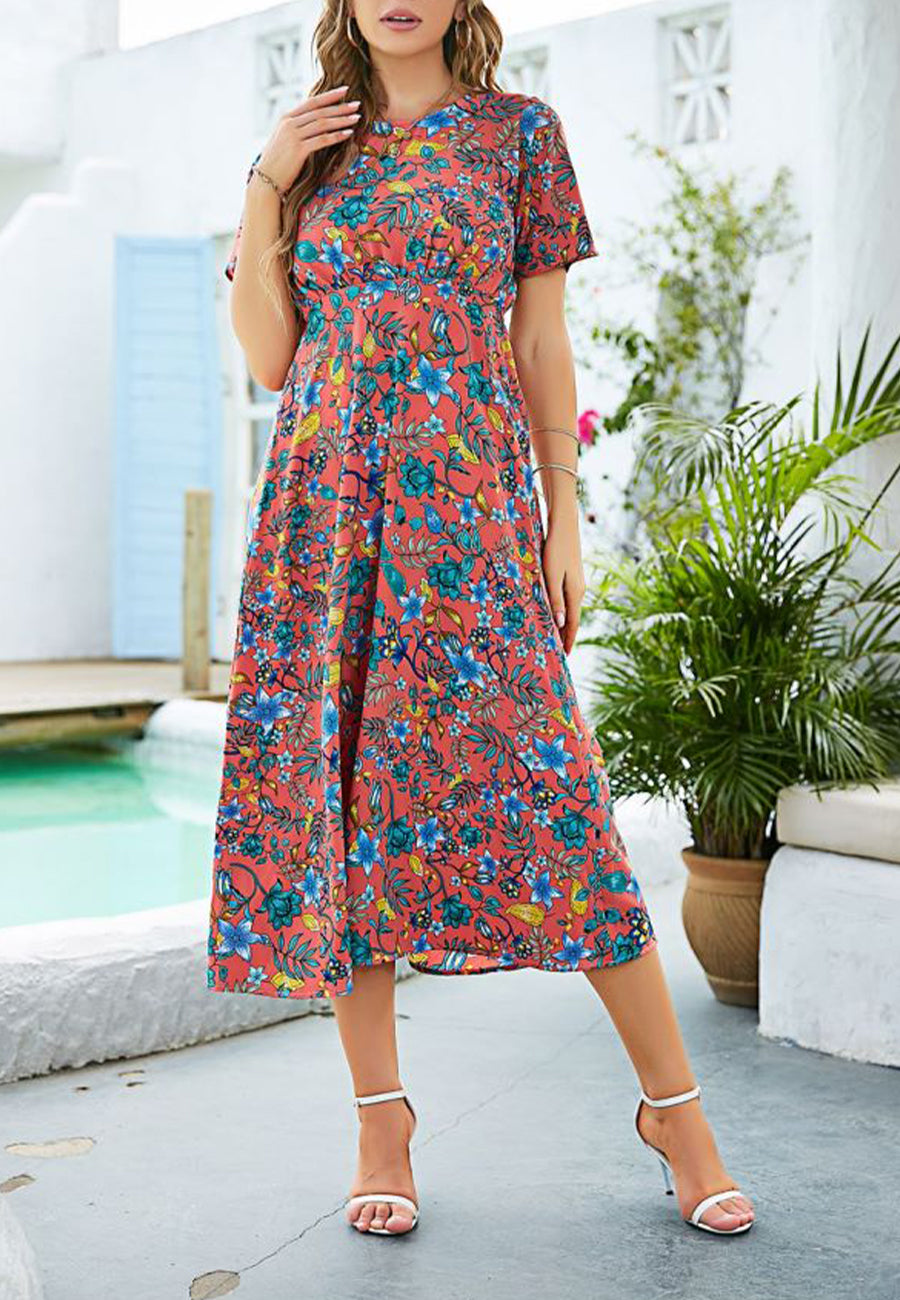 Vestido con estampado floral y cintura plisada