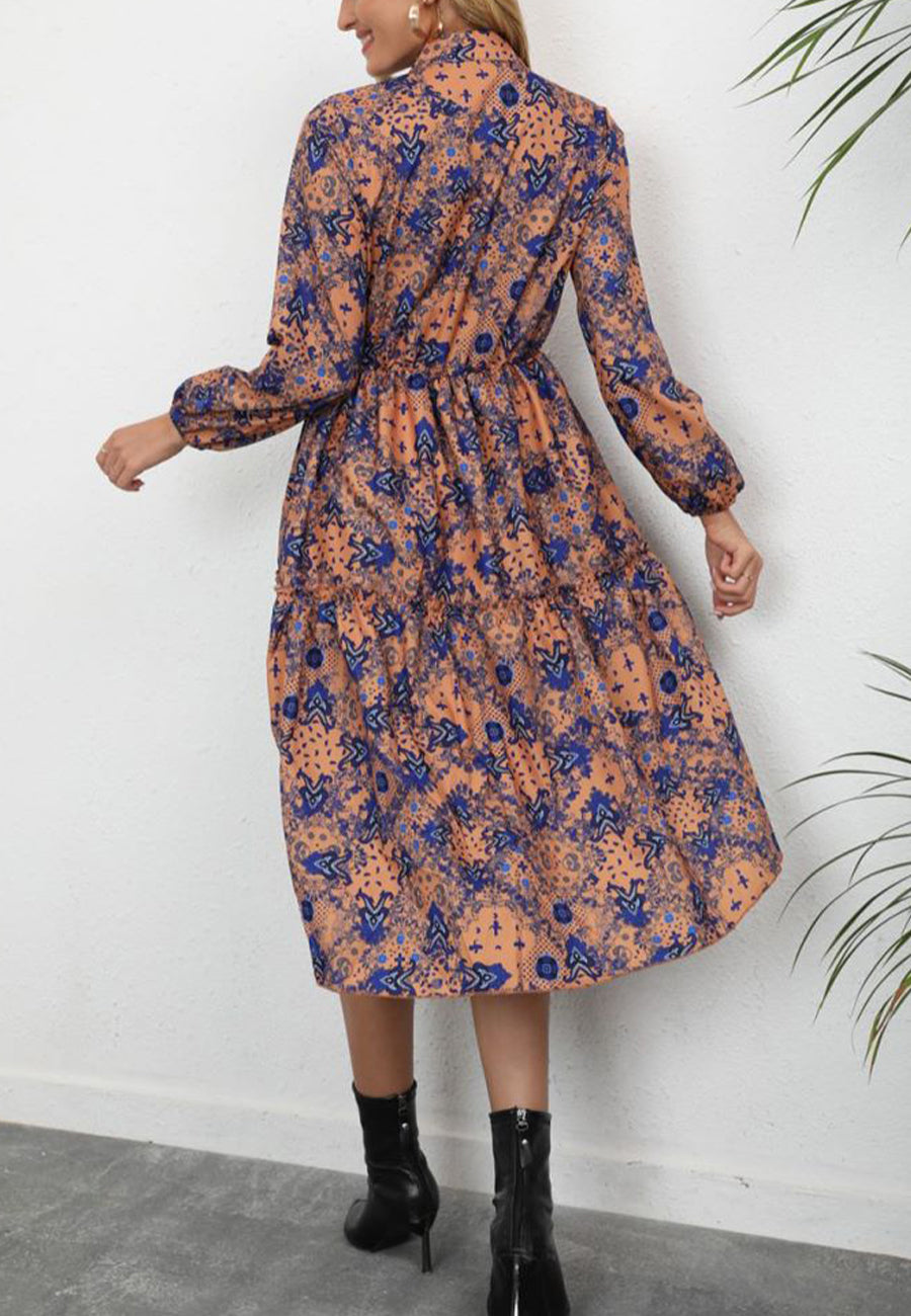 Vestido con cuello con volantes y estampado floral