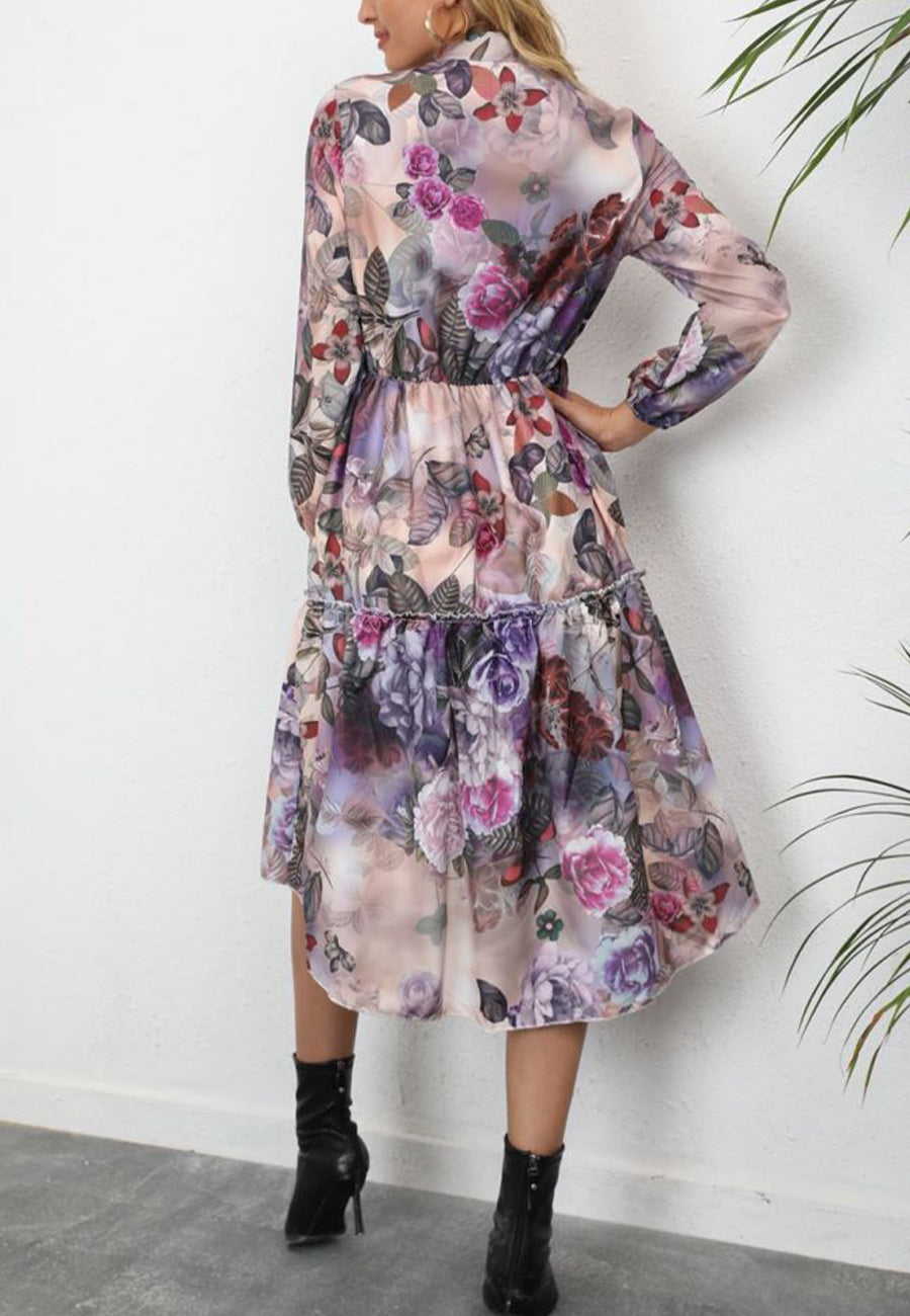 Vestido con cuello con volantes y estampado floral