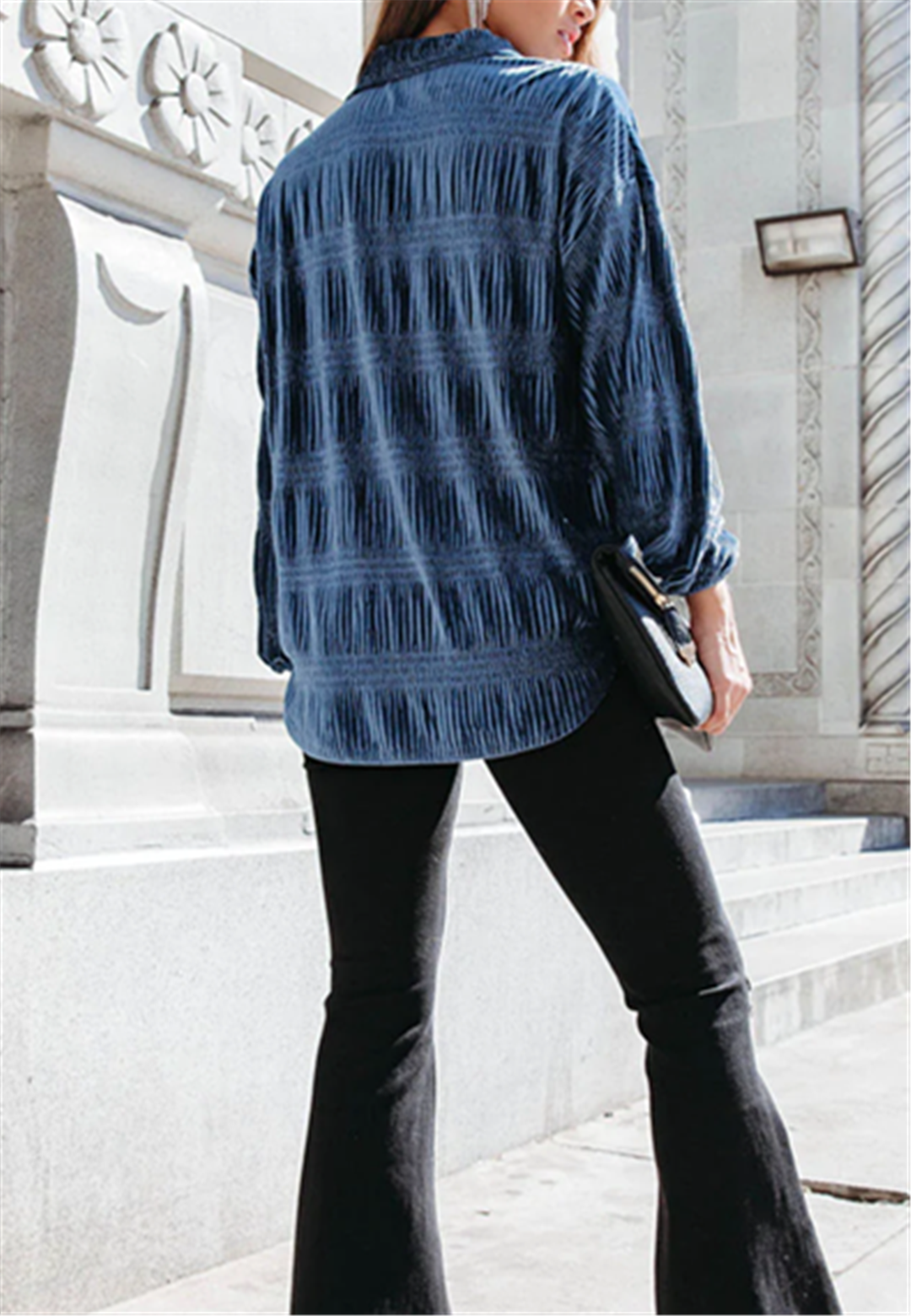 Blusa con botones y mangas globo