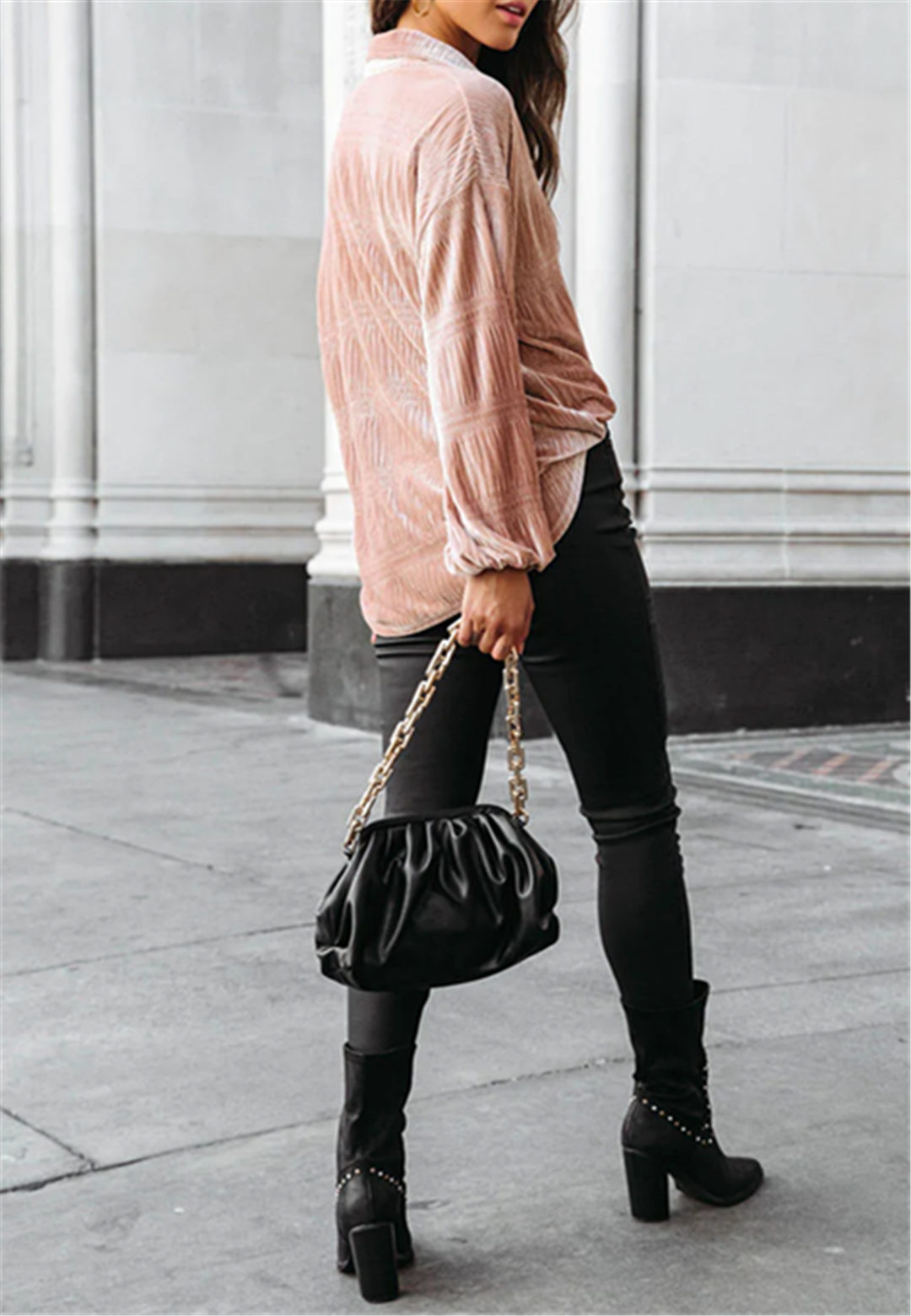 Blusa con botones y mangas globo