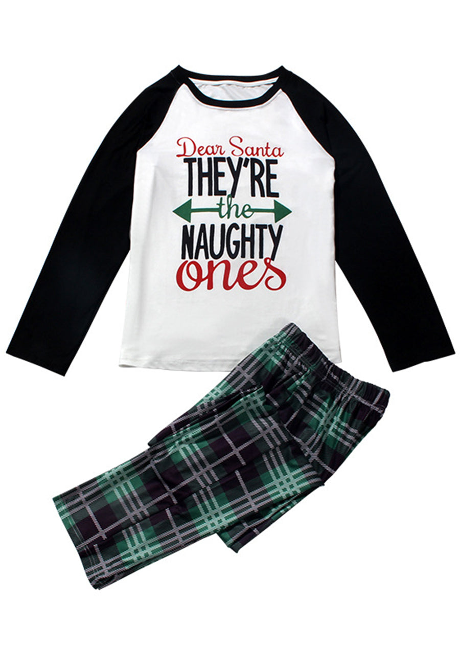 Conjunto de camiseta de béisbol y pantalón a cuadros