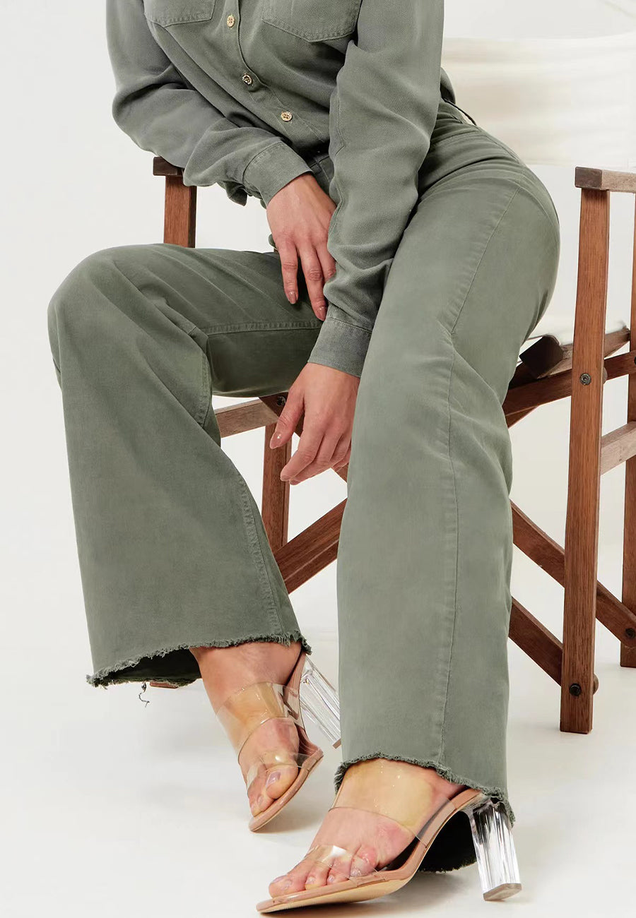 Vaqueros bootcut de tiro alto color oliva