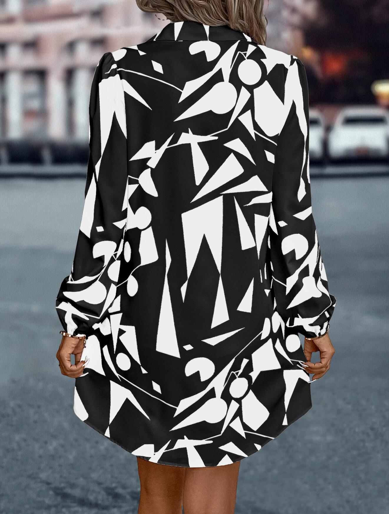 Vestido camisero con botones y estampado abstracto