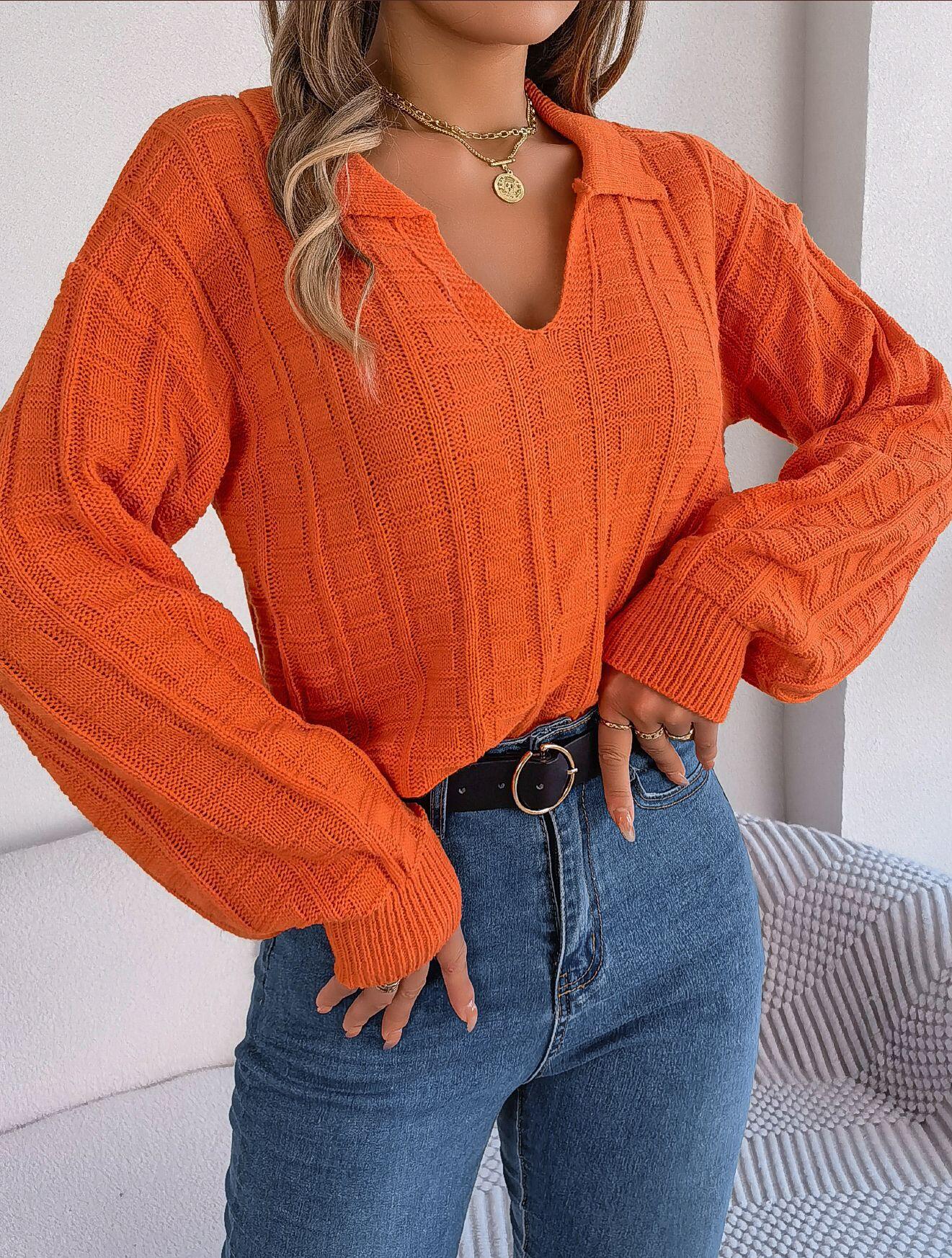 Suéter con cuello y estampado de cuadrados