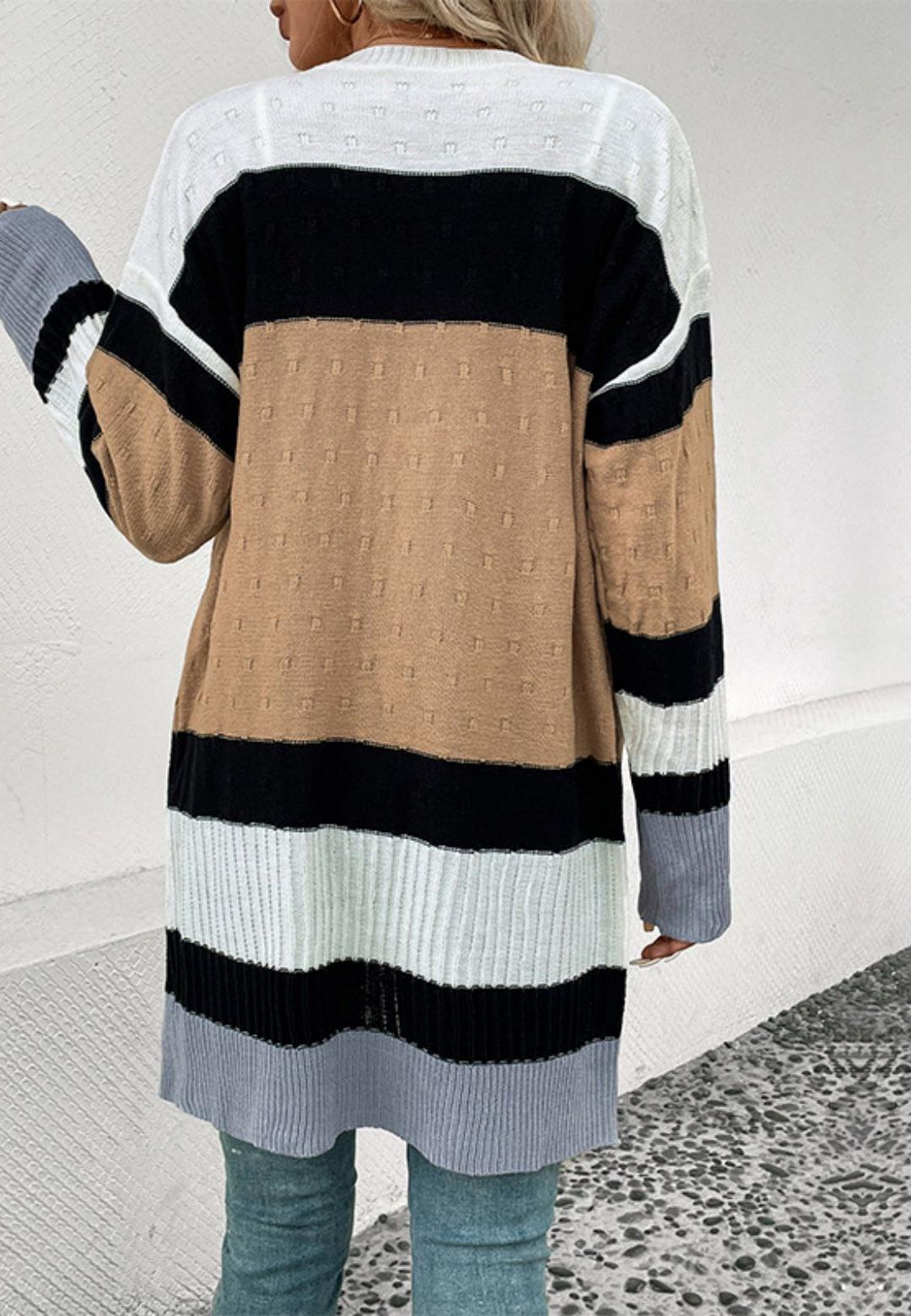 Cárdigan largo texturizado con bolsillo delantero y mangas largas a rayas