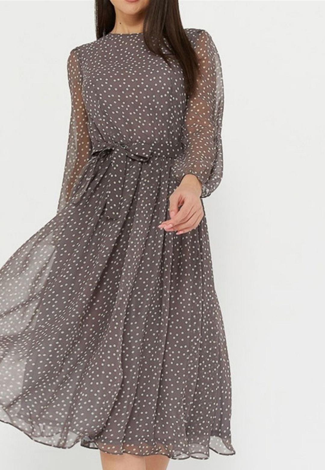 Vestido con estampado de lunares transparentes