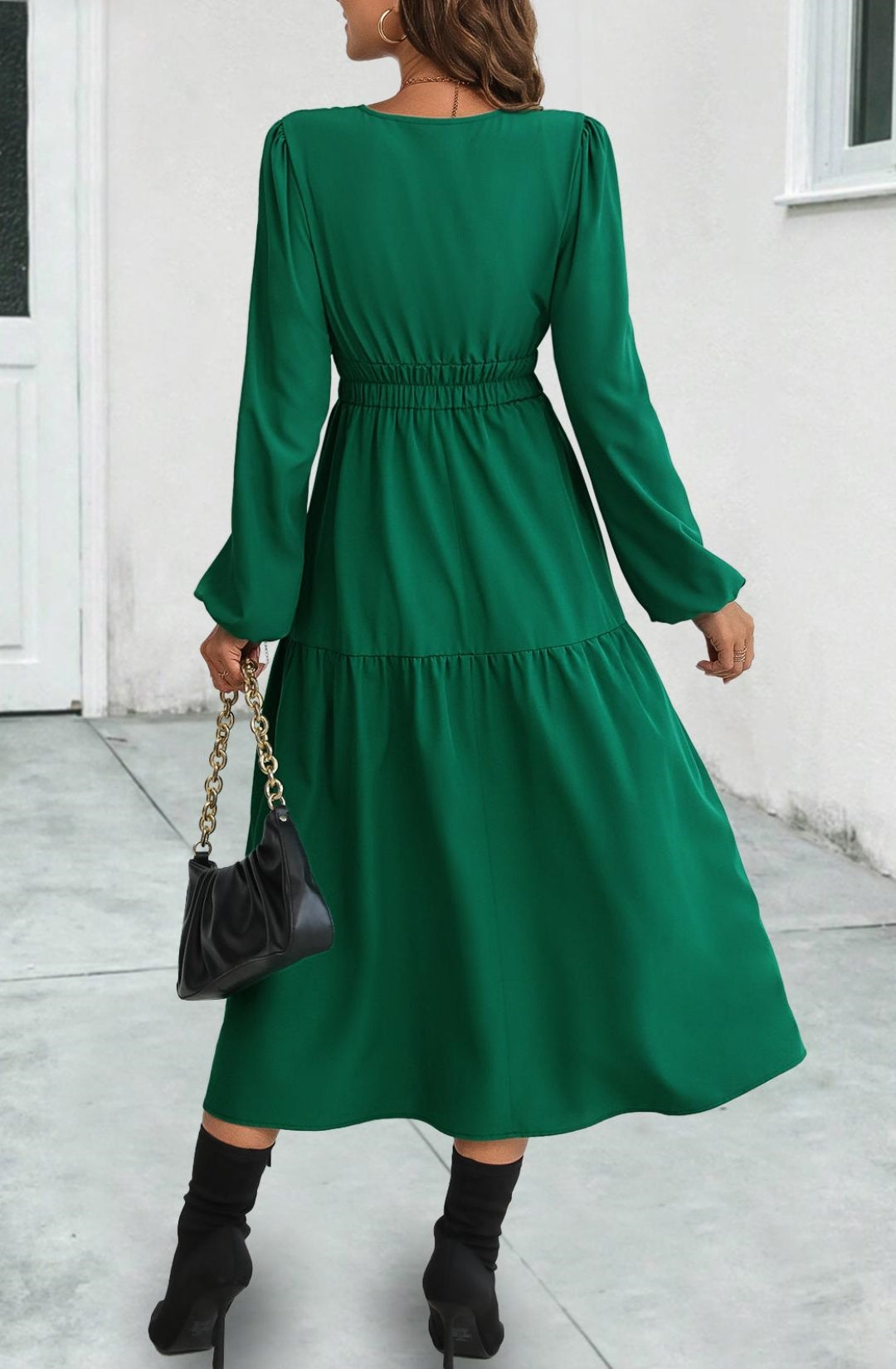 Vestido de color liso con cintura ceñida