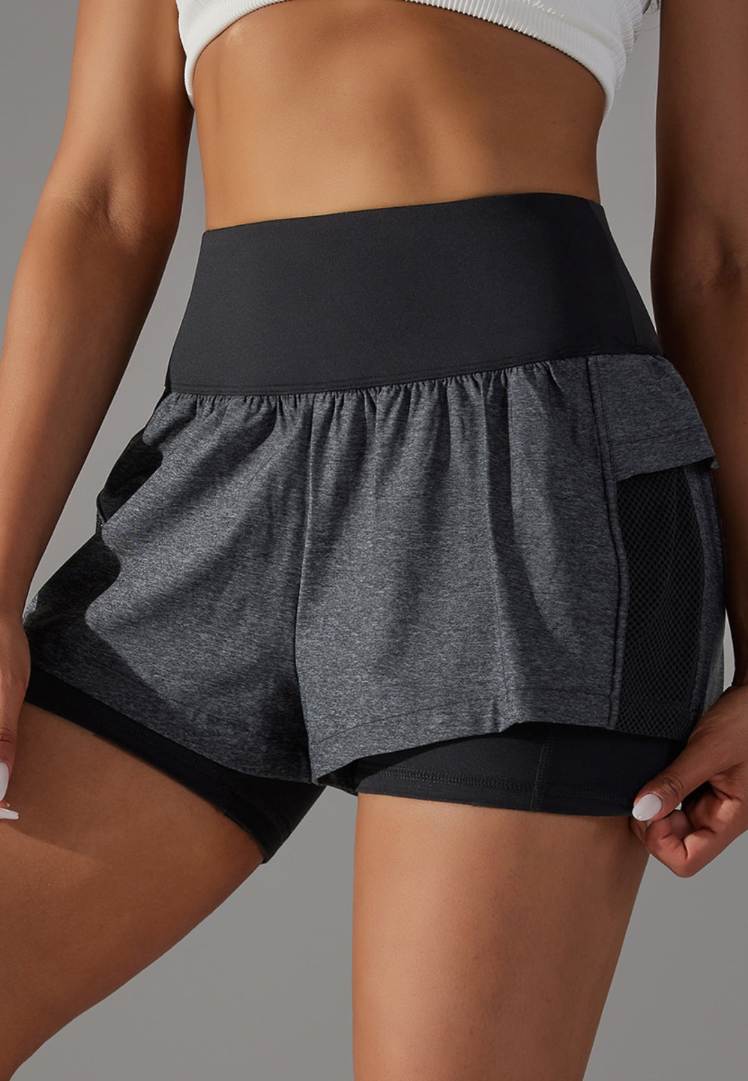 Pantalones cortos con volantes y cintura alta